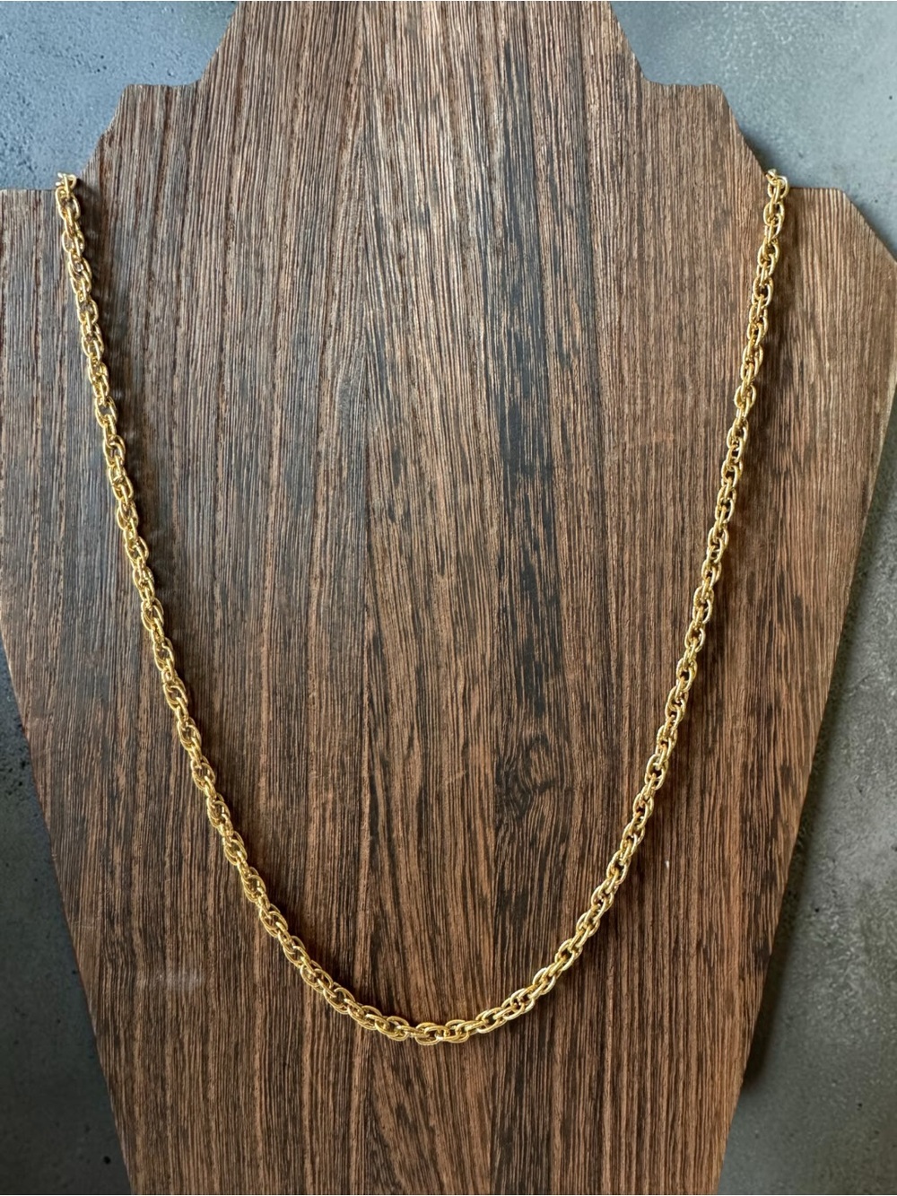 Vintage Crown Trifari Classic Gold Rope Chain Necklace